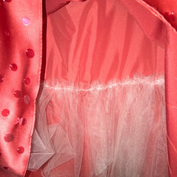 🎉{H o s t P i c k} David’s Bridal Strapless Peach Pink Sequin Dress - Picture 4 of 8